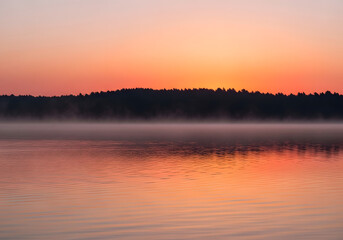 Obraz premium sunrise over the lake
