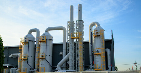Industrial exhaust air treatment system or wet scrubber system