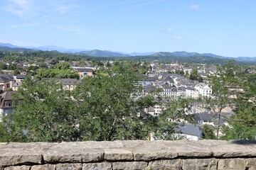 Vue d'ensemble de la ville, ville d'Oloron Sainte Marie, département des Pyrénées Atlantiques,...