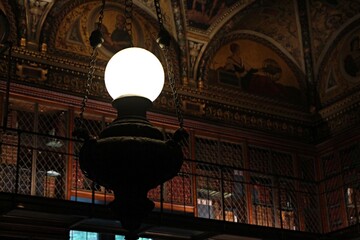 lamp at night in morgan library in new york city