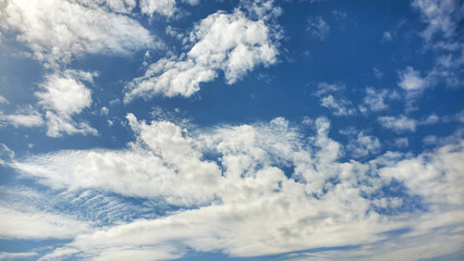 Fototapeta premium blue sky with clouds wallpaper 