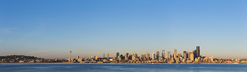 Obraz premium Seattle cityscape from water