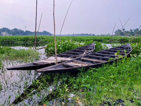 Indian boat and river. nauka in river. Boat on a large lake. India River Side.