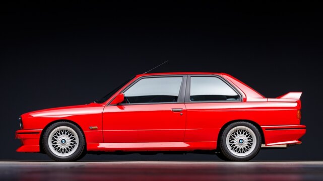 Phoenix, AZ, USA
November 10, 2025
BMW E30 M3 EVO 2