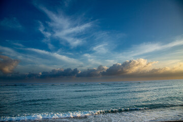 奄美大島の夏の空。