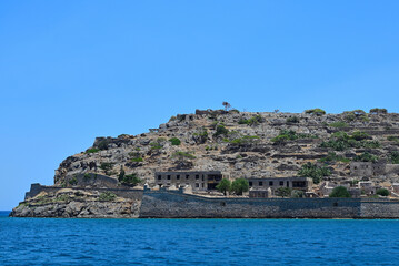 Festung auf Insel Spinalonga in Griechenland

