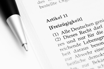 Freiz&uuml;gigkeit Grundgesetz