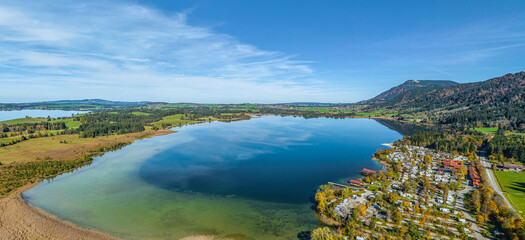 Goldener Oktober am Bannwaldsee - Herbstliche Stimmung am Ostallgäuer Alpenrand
