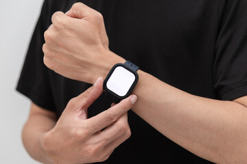 Adjusting smartwatch settings