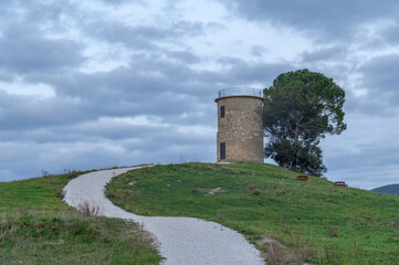 Mulino Il Cardellino – Historic Stone Mill on a Hill in Tuscany, Italy