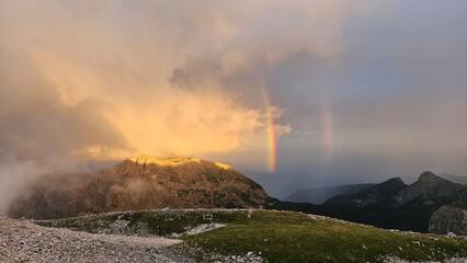 Fototapeta premium rainbow over the mountains