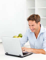 Fototapete bei efototapeten.de bestellen   