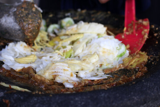 rujak ulek