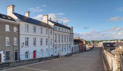 Obraz premium centre historique de Londonderry ou Derry en Irlande du Nord, Royaume-Uni