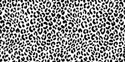 Classic black and white leopard print pattern © Ramanath