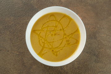 Mihnea Ratte www.instagram.com/mihnearatte/