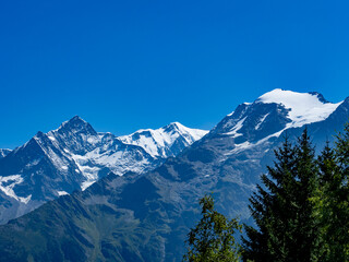 les d&ocirc;me de miage et l'aiguille de la b&eacute;rang&egrave;re en haute savoie, secteur les contamines montjoie