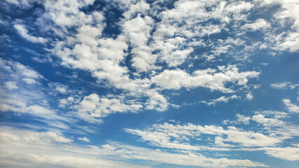 blue sky with clouds wallpaper	