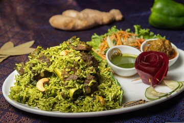Green Spice Mutton Pulao: A Vibrant Fusion of Herbs & Heat