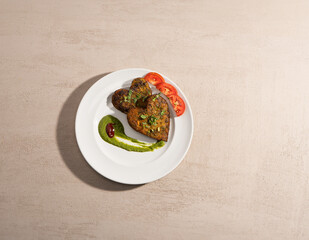 Cutlet / Chicken / Veg