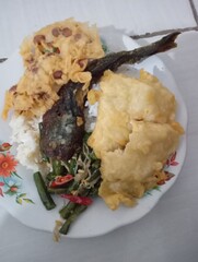 One plate breakfast package