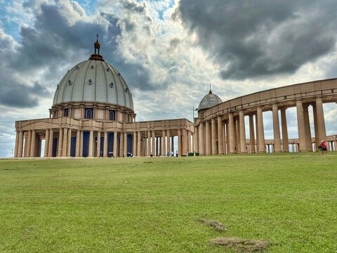 Basilique de Notre Dame de la Paix de Yamoussoukro
