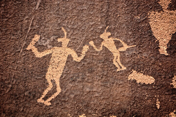 Ancient Petroglyph of Fighting Men &ndash; Utah Rock Art