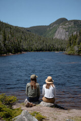 Fototapeta premium capture essence of summer landscapes and nature across cities in canada focusing on breathtaking mountains and