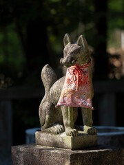稲荷神社の狛狐