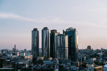 Obraz premium The everyday scene of Seoul apartments