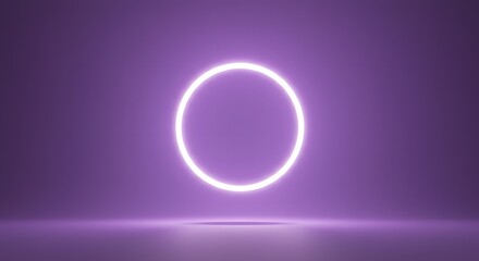 Obraz premium Abstract Neon Circle Glowing on Purple Background with Reflections