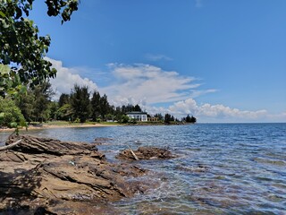 
pantai tanjung batu