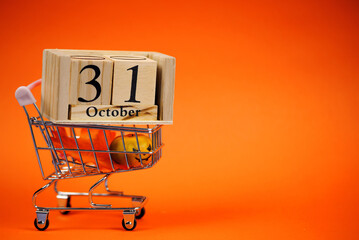 The Countdown to October 31 features a Shopping Cart Theme thats highly engaging and festive