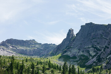 Fototapeta premium view of the mountains of the Ergaki Nature Park