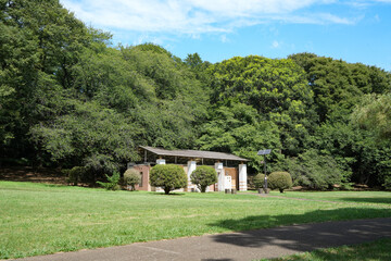 砧公園のさくらのトイレ