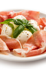 Culatello e mozzarella di bufala, antipasto italiano 