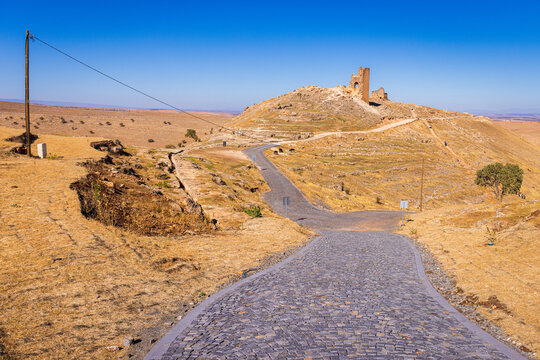 View to the ruins of Zerzevan Castle