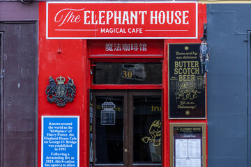 Fototapeta premium Edinburgh, Scotland: The Elephant House, Magical Cafe, the red entrance to the cafe where Harry Potter was written