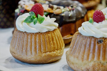 cupcakes with whipped cream