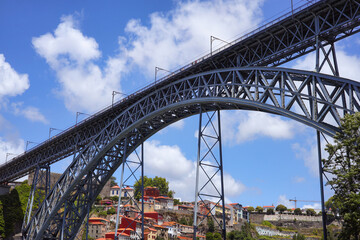 Fototapeta premium View on Dom Luís I Bridge in Porto and Douro river - Portugal