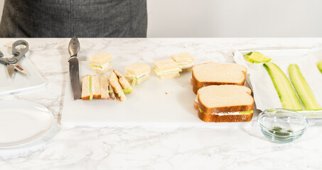 Mini Sandwich Pieces with Picks and Knife