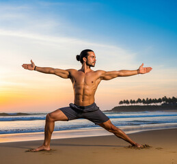 Fototapeta premium yoga on the beach