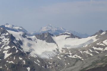 Obraz premium Caucasus Mountains in the vicinity of Elbrus in midsummer