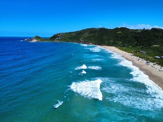 Long Beach Stretch with Gentle Waves

