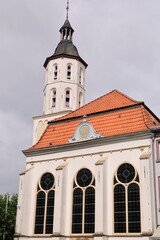 Blick auf die Evangelische Kirche am Markt im Zentrum der Stadt Xanten am Niederrhein