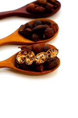 Dried Black Cardamom or Greater Cardamom