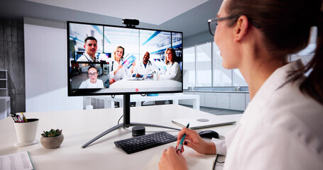 Medical Professionals Engage In E-Learning