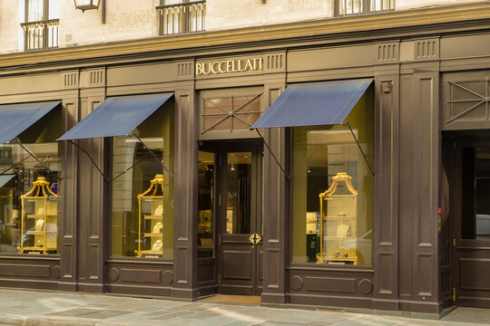 paris france , 05 05 2025 : luxury watches and jewelry brand, Buccellati