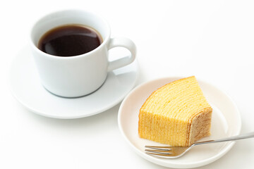 コーヒーとバウムクーヘン　白バック