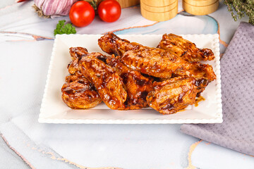 Buffalo chicken wings barbecue sauce